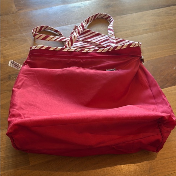 Disney Santa Mickey Mouse Holiday Tis the Season Tote Bag - Picture 7 of 8